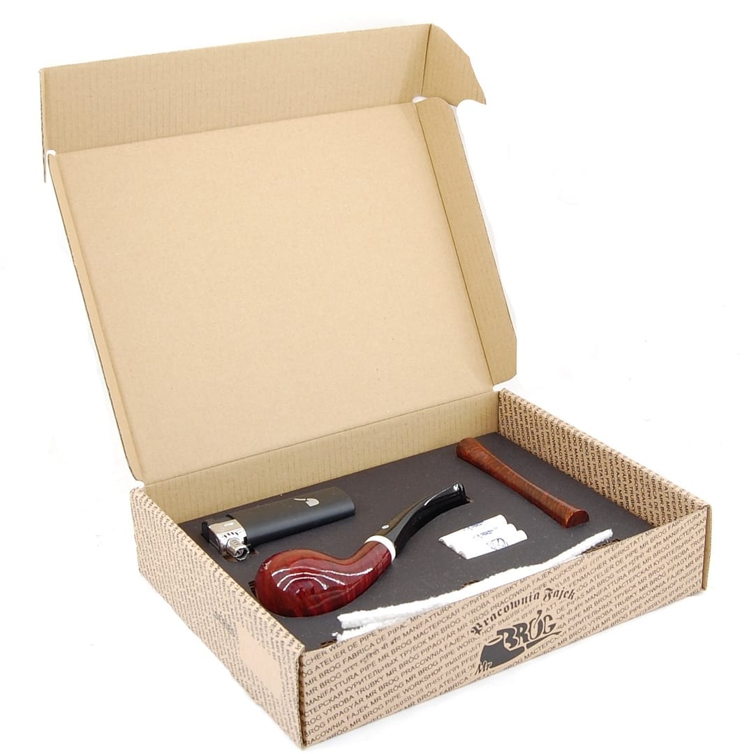 Mr. Brog-  Drevená fajka, fajkový zapaľovač, dusítko, filtre, čistiace tyčinky- Fajkový set Classic- 4