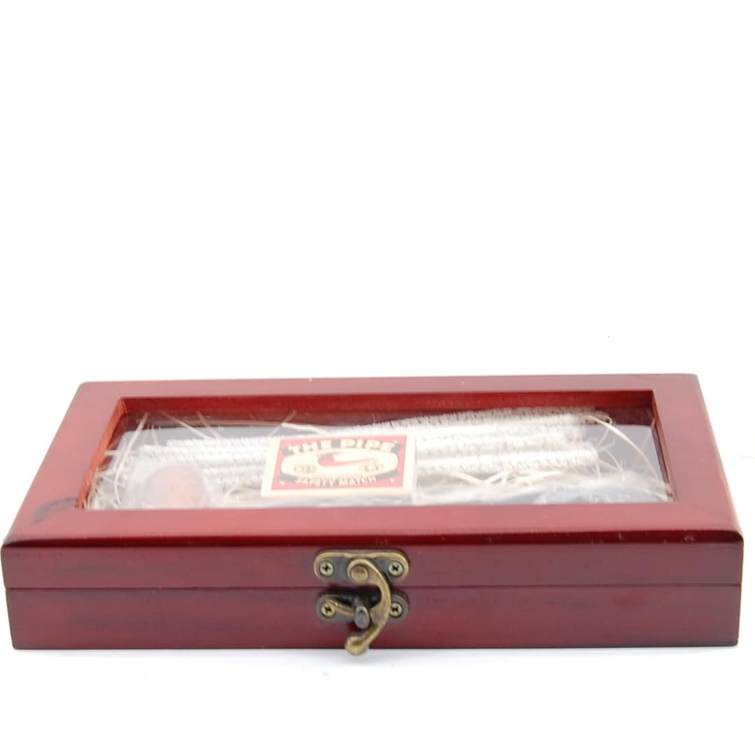 Mr. Brog  Fajkový set- Drevená fajka, čistiace tyčinky, dusitko, zápalky, stojan- 3-19-29