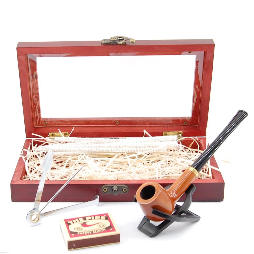 Mr. Brog  Fajkový set- Drevená fajka, čistiace tyčinky, dusitko, zápalky, stojan- 3-19-29
