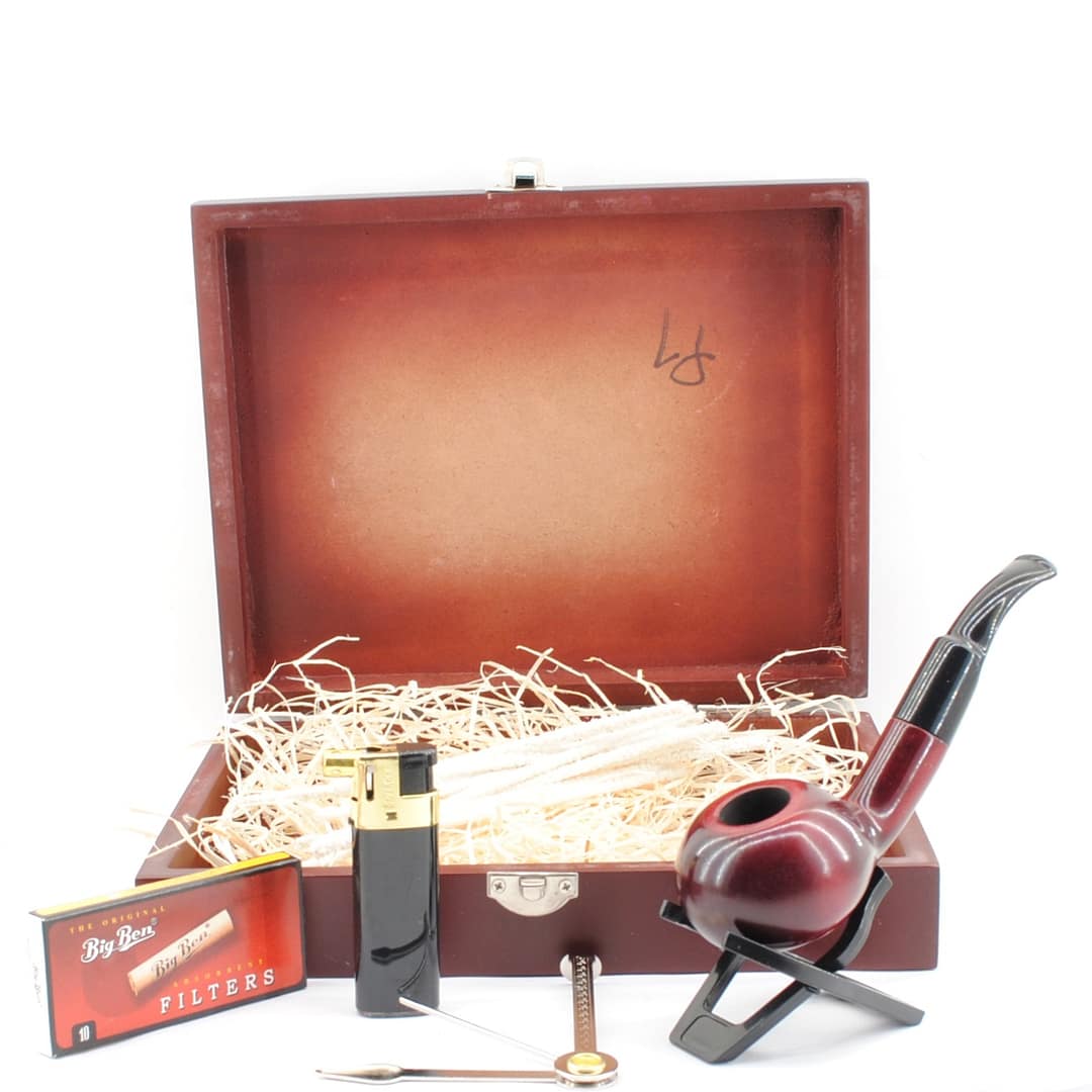 Mr. Brog  Fajkový set- Drevená fajka, zapaľovač, čistiace tyčinky, dusitko, filtre, stojan- 48-6