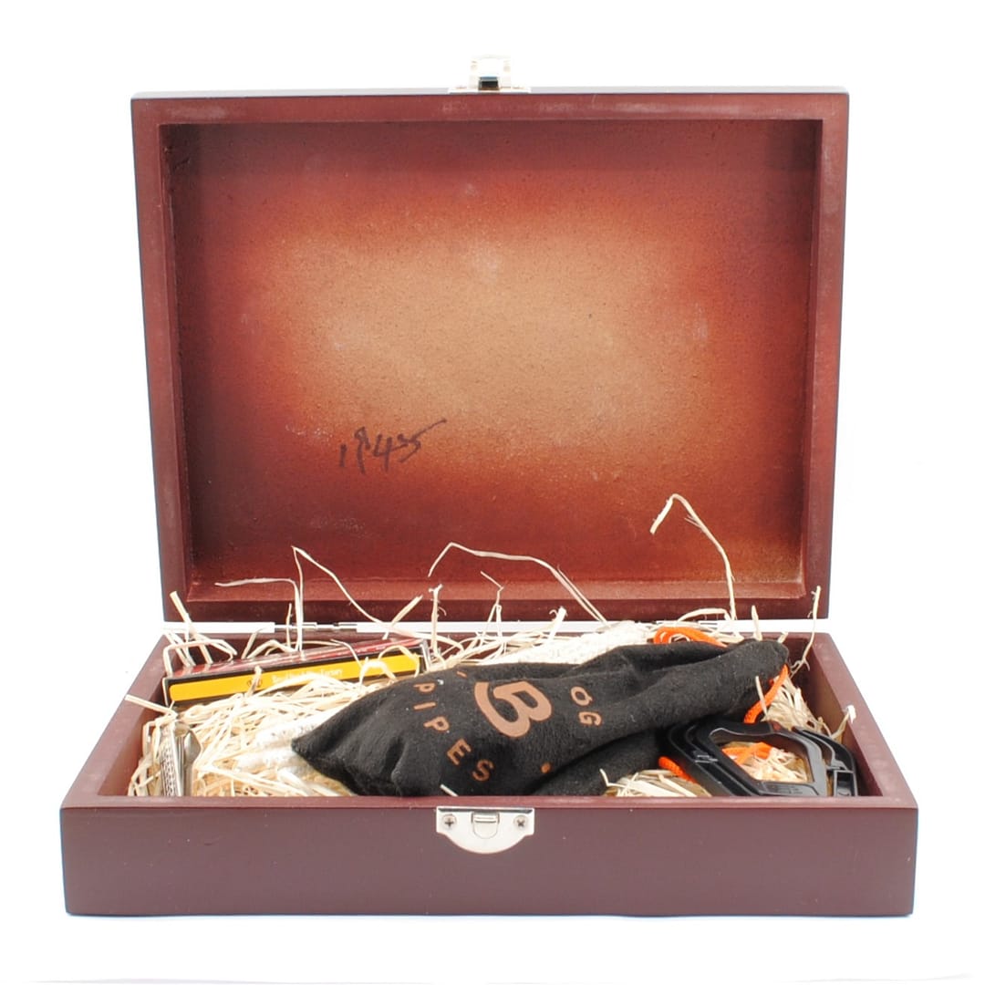 Mr. Brog Fajkový set- Drevená fajka, čistiace tyčinky, dusitko, filtre, stojan- 82-19 4 Mr. Brog Fajkový set- Drevená fajka, čistiace tyčinky, dusitko, filtre, stojan- 82-19