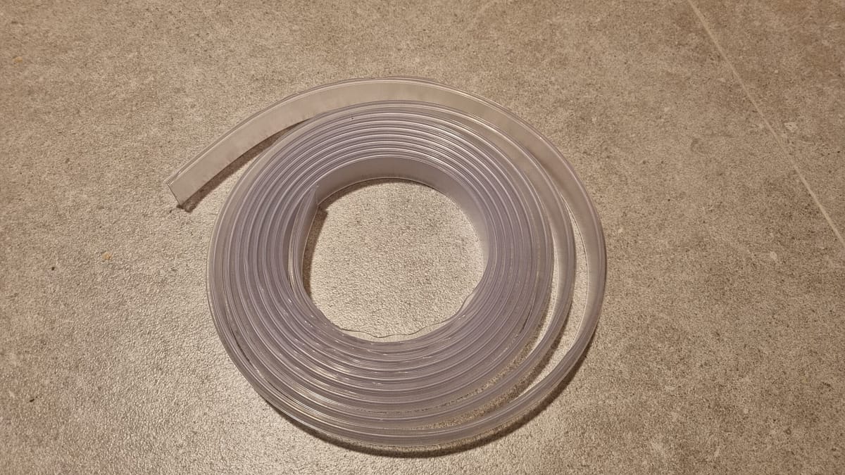 Antysilikon – Tesniaci Profil Na Estetické A Hygienické Spojenia – Obrázok 3