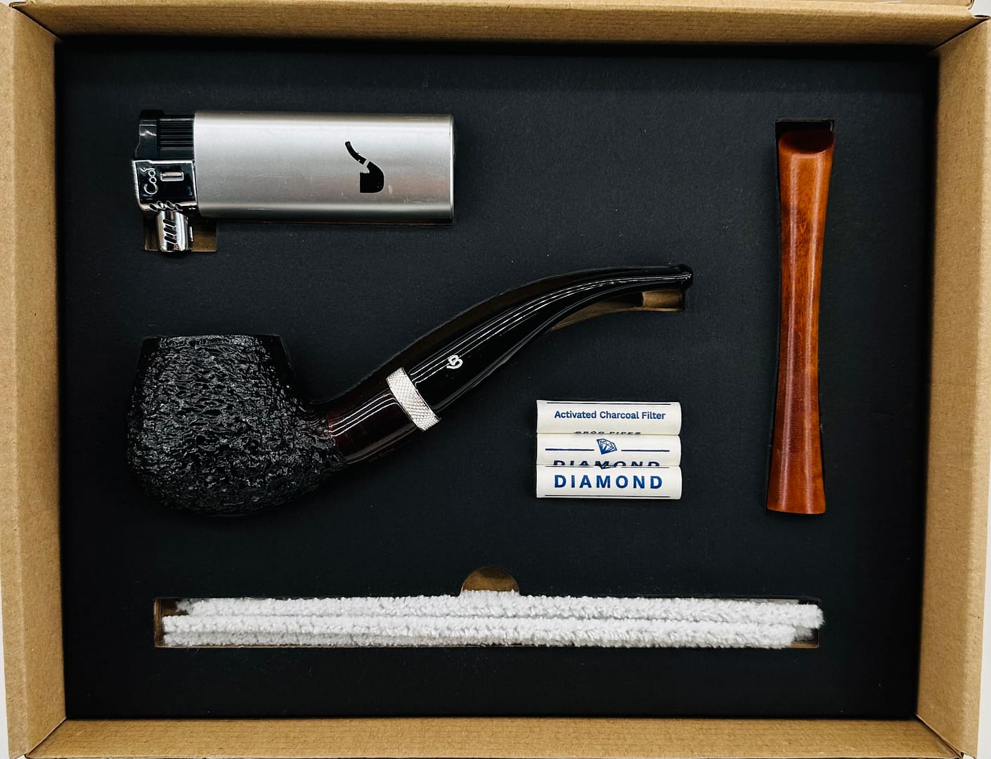 Mr. Brog Fajkový set 3. - Drevená fajka z briaru, zapaľovač, čistiace tyčinky, filtre, dusatko.