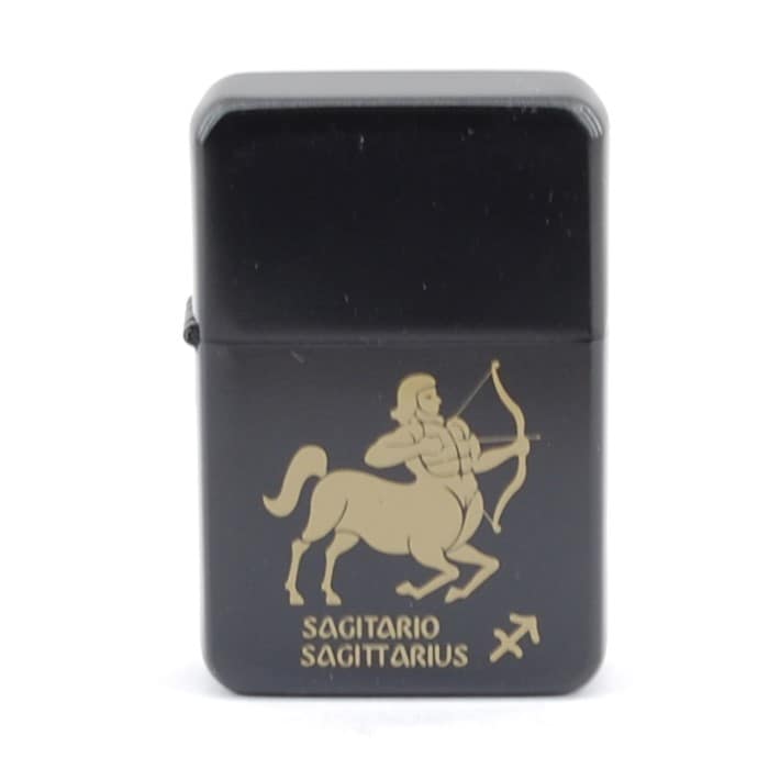 GENTELO  Benzínový Zapaľovač 3-1038- Čierny/ Strelec