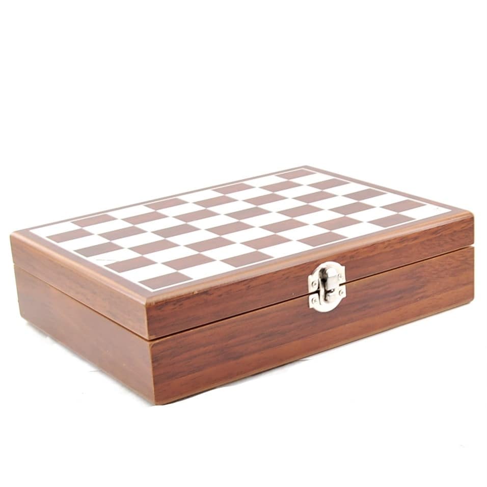 Ploskačka, poháriky, lievik - Darčeková šachová kazeta - MH-4