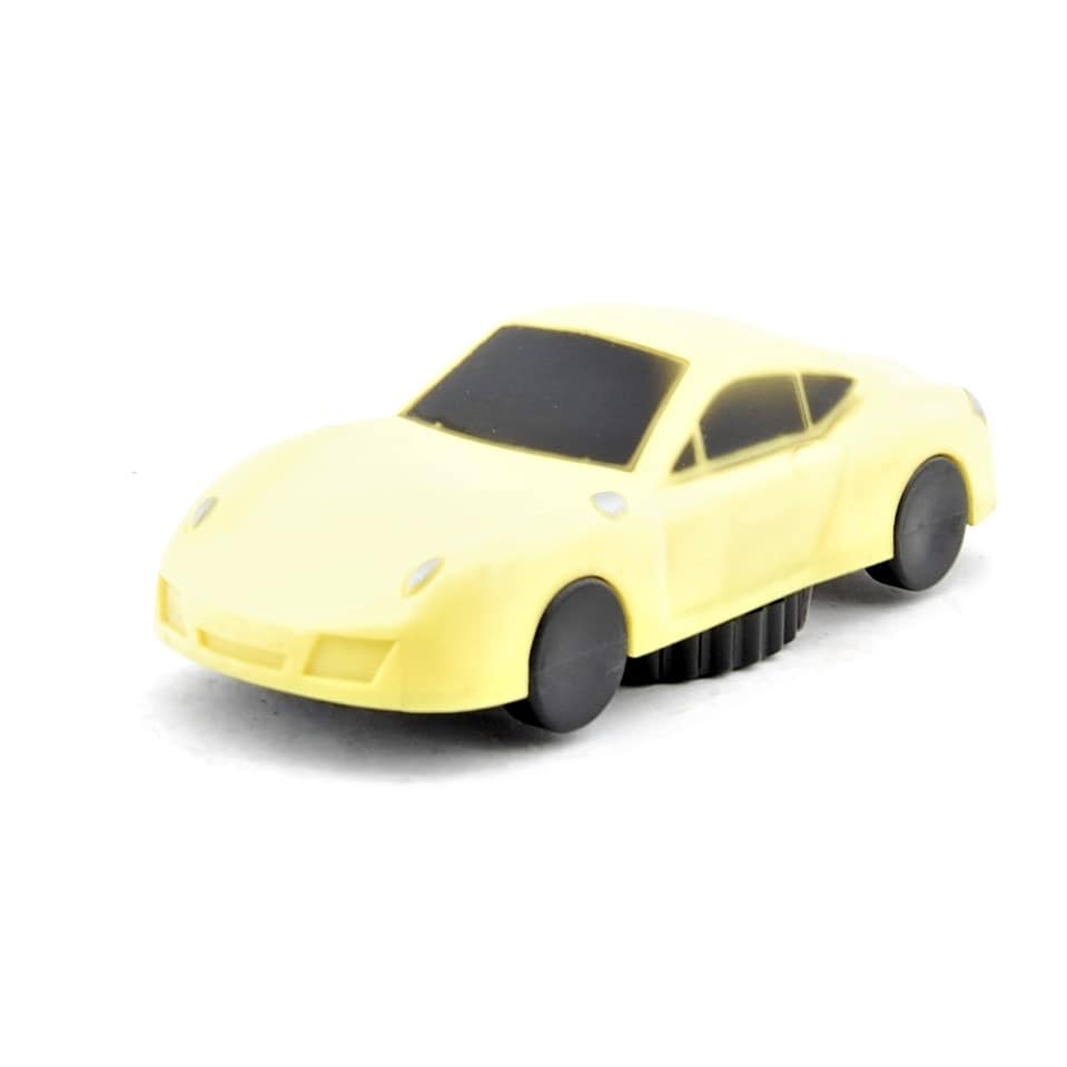 Plastová drvička- auto- žlté
